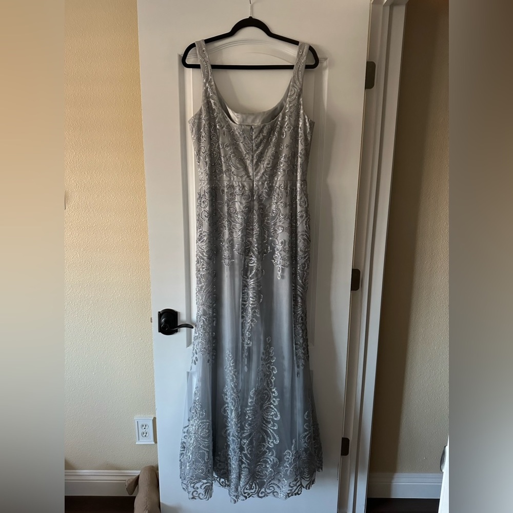 Fancy Long Dress - Picture 2 of 3